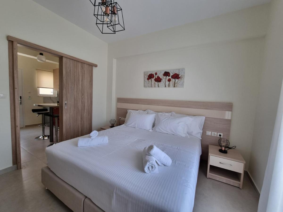 Chrysanthe'S Apartments No2 Poros Town Ngoại thất bức ảnh