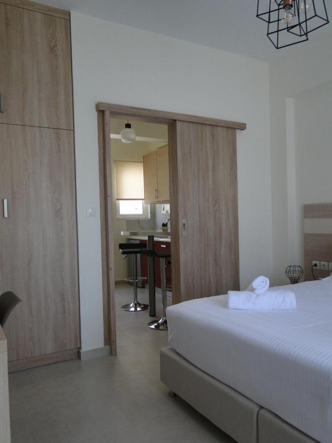Chrysanthe'S Apartments No2 Poros Town Ngoại thất bức ảnh