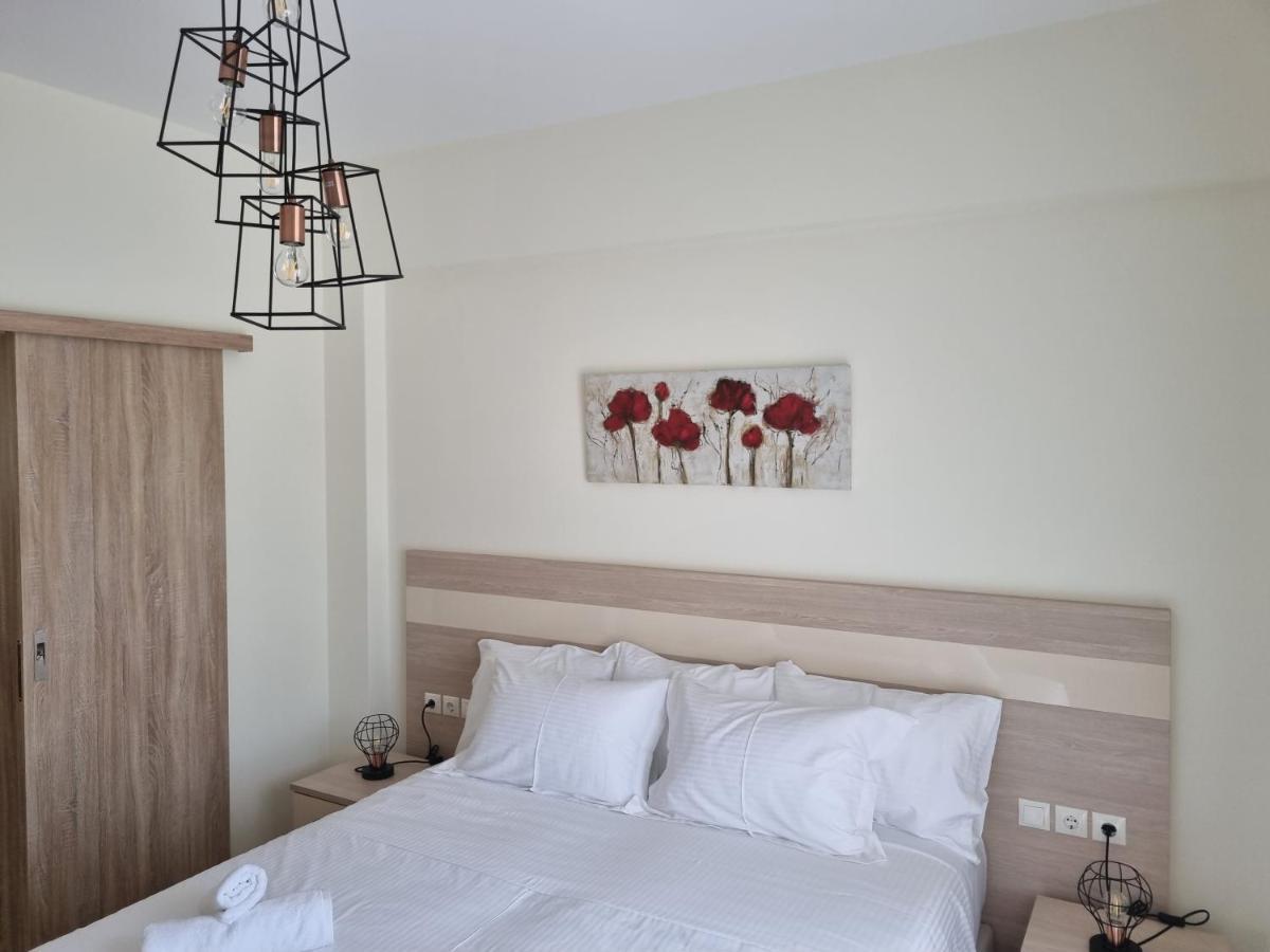 Chrysanthe'S Apartments No2 Poros Town Ngoại thất bức ảnh